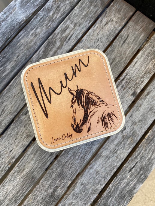 Whinny Jewellery Case