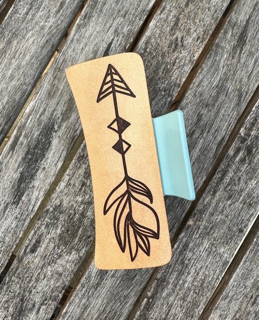 Arrow Hair Claw